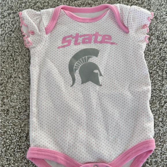Michigan State Spartans Baby Girl Bodysuit Set Pink & Green- Size 0-3 Months - Picture 5 of 13